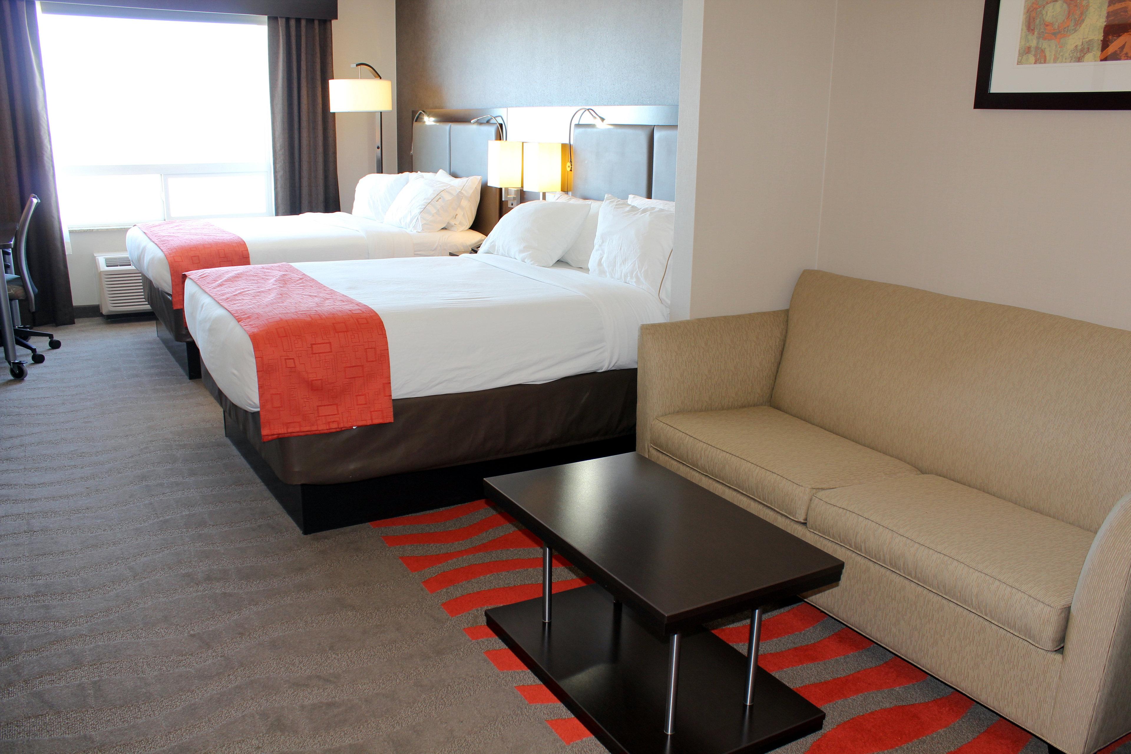 Chateau Inn & Suites Bonnyville Exteriér fotografie