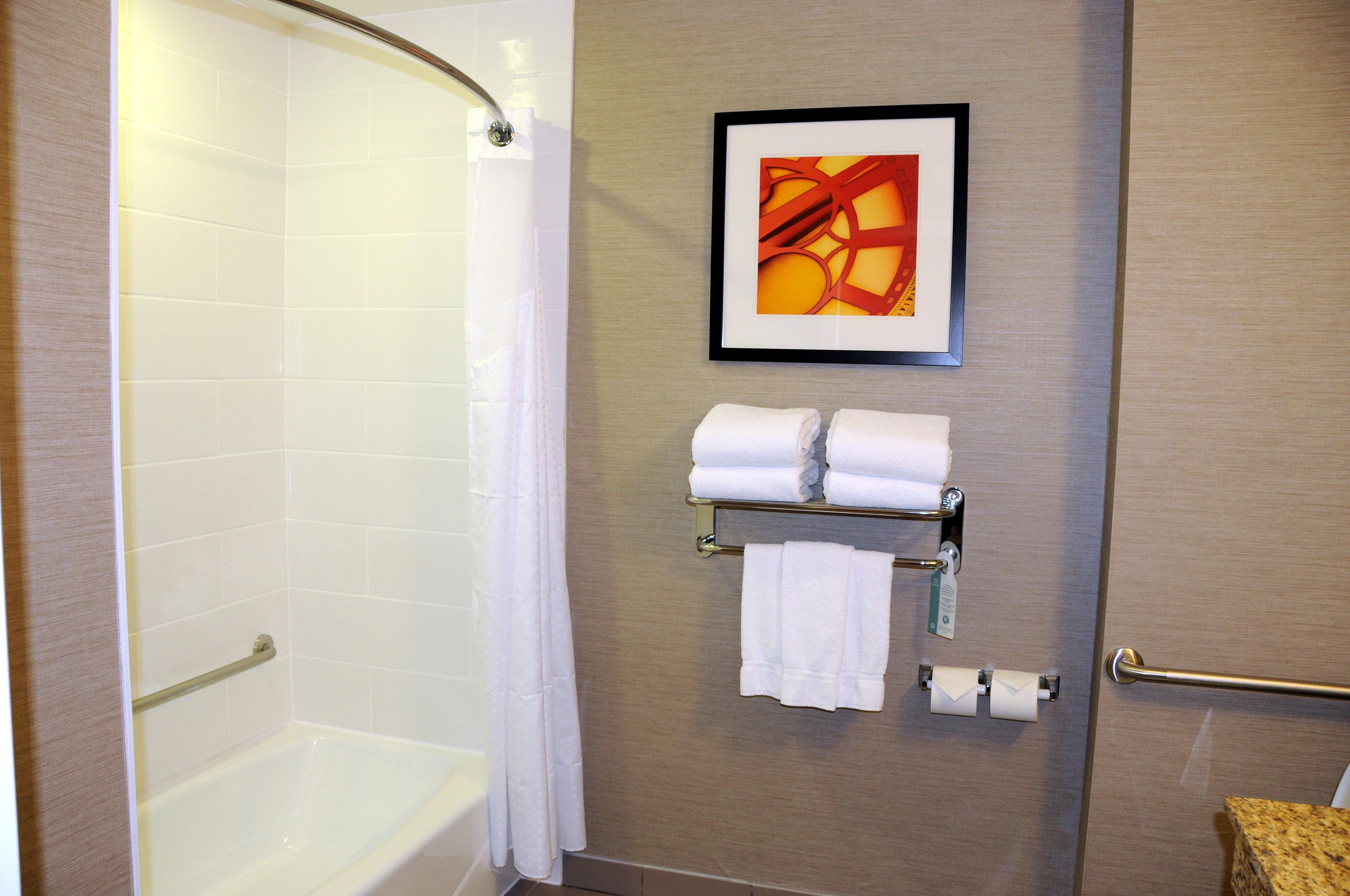 Chateau Inn & Suites Bonnyville Exteriér fotografie